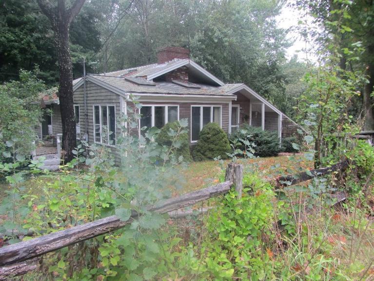 126 Portanimicut Road Orleans, MA 02653 - Photo 1 of 22 Primary Photo