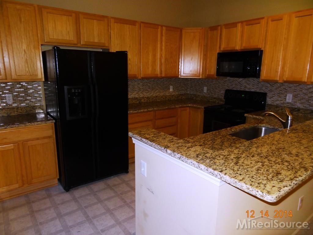 3132 Asher Road, Unit 34 Ann Arbor, MI 48104 - Photo 4 of 16