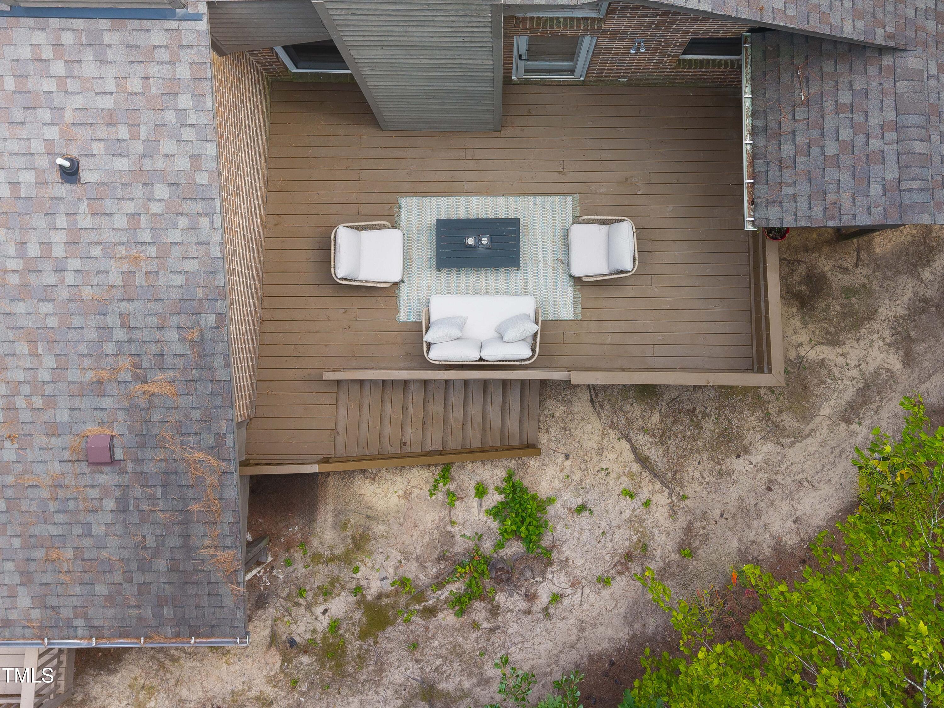 200 West Woodcroft Parkway, Unit 52A Durham, NC 27713 - Photo 21 of 21 a brick building with a bench