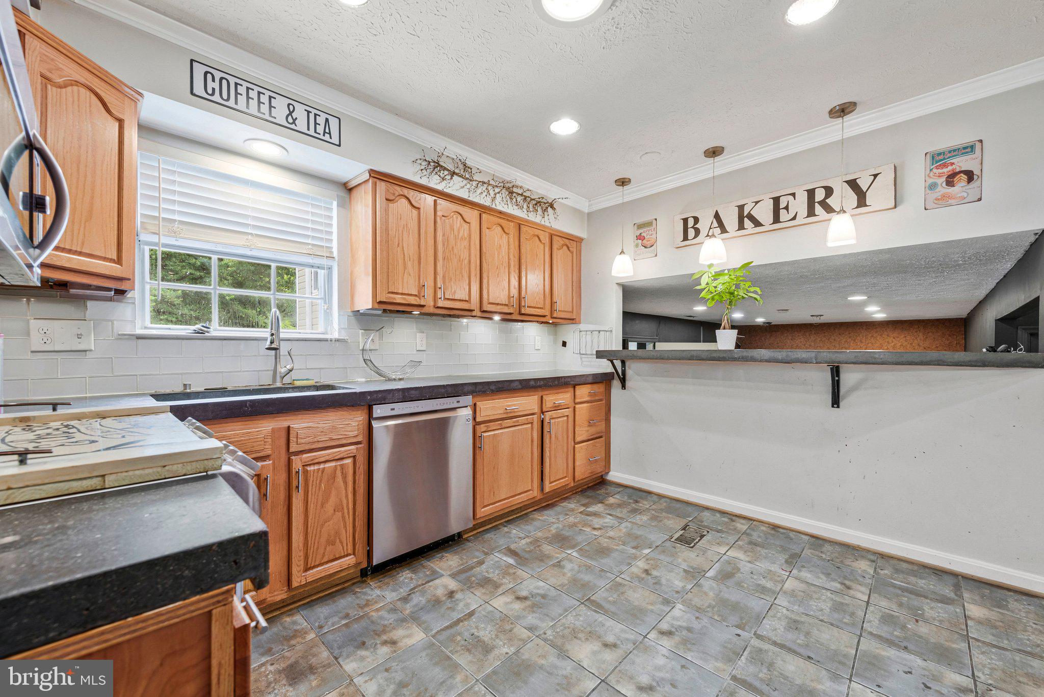 1718 Severn Road Severn, MD 21144 - Photo 5 of 24