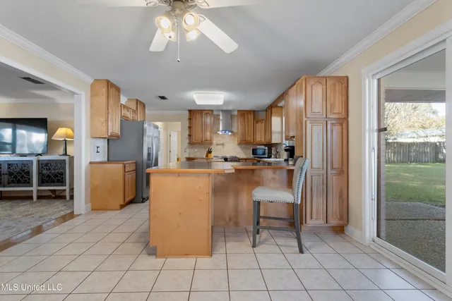 $2,100 | 1056 Cherokee Street, Biloxi, MS 39530