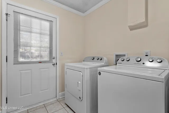 $2,100 | 1056 Cherokee Street, Biloxi, MS 39530