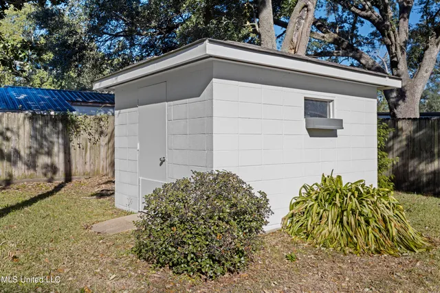 $2,100 | 1056 Cherokee Street, Biloxi, MS 39530