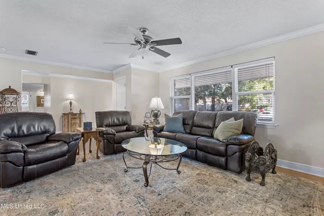 $2,100 | 1056 Cherokee Street, Biloxi, MS 39530