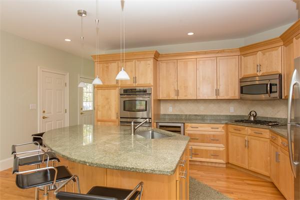 17 Ledgewood Road Weston, MA 02493 - Photo 12 of 22 Gallery Image 12