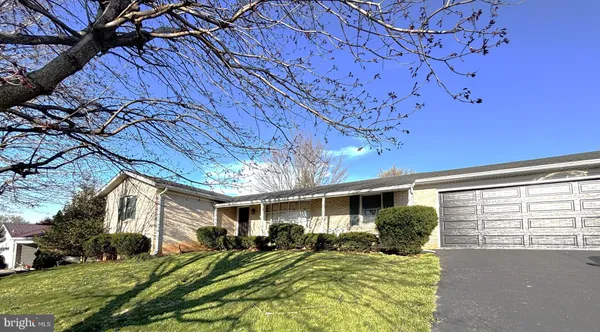 $299,000 | 14042 Crest Avenue, Waynesboro, PA 17268
