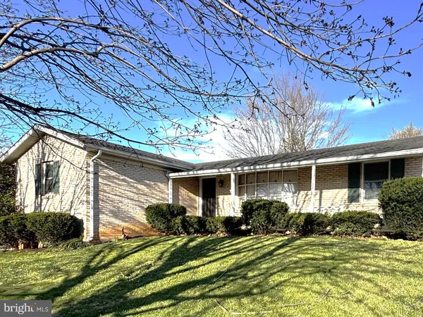 $299,000 | 14042 Crest Avenue, Waynesboro, PA 17268