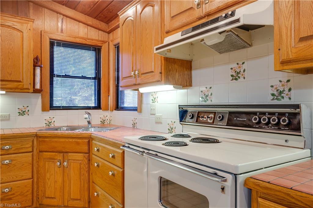 170 Dillingham Road Winston-Salem, NC 27105 - Photo 30 of 34 Gallery Image 30