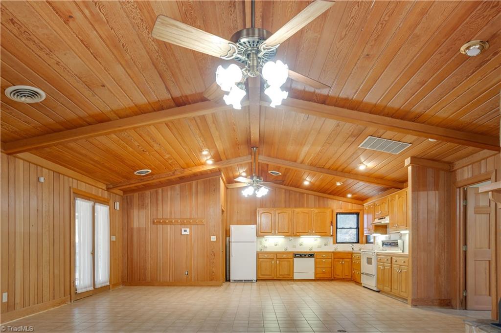 170 Dillingham Road Winston-Salem, NC 27105 - Photo 10 of 34 Gallery Image 10