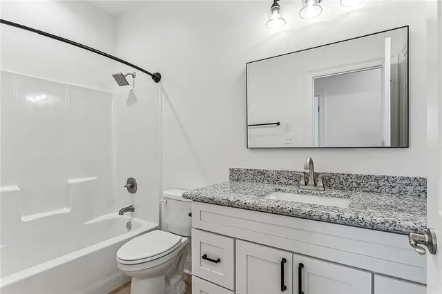 $1,975 | 106 Havana Street, Unit A, Belle Chasse, LA 70037