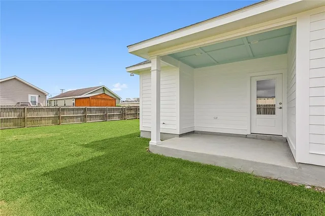 $1,975 | 106 Havana Street, Unit A, Belle Chasse, LA 70037