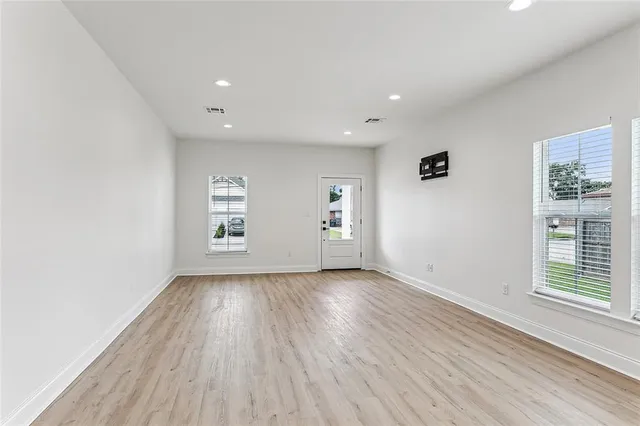 $1,975 | 106 Havana Street, Unit A, Belle Chasse, LA 70037