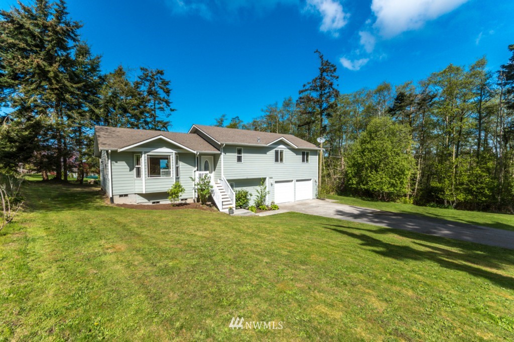 1463 North View Road Oak Harbor, WA 98277 - Photo 2 of 24 Gallery Image 2