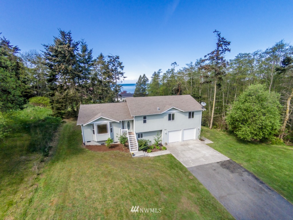 1463 North View Road Oak Harbor, WA 98277 - Photo 5 of 24 Gallery Image 5