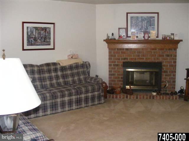 1103 Chambers Ridge York, PA 17402 - Photo 5 of 16 Gallery Image 5