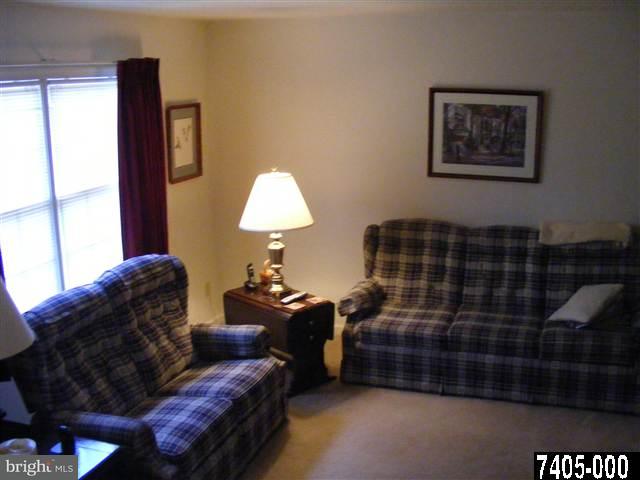 1103 Chambers Ridge York, PA 17402 - Photo 6 of 16 Gallery Image 6