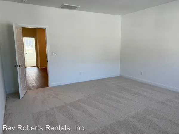 $2,495 | 2104 Stegemann Street, Apex, NC 27502