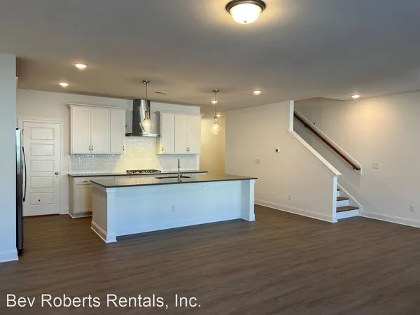 $2,495 | 2104 Stegemann Street, Apex, NC 27502