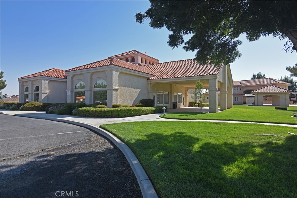 11614 Ridgemark Road Apple Valley, CA 92308 - Photo 3 of 12