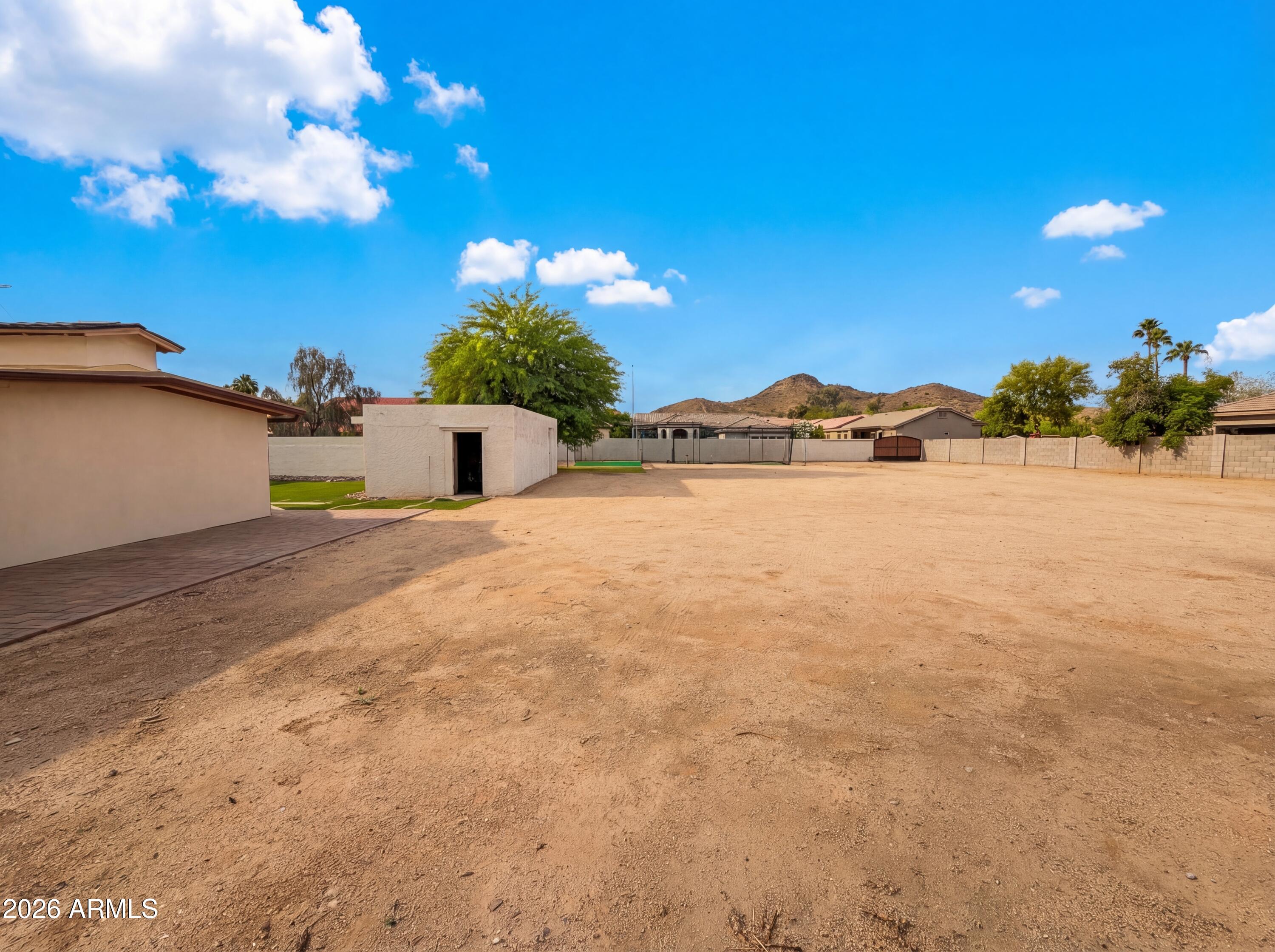 2722 East Nisbet Road Phoenix, AZ 85032 - Photo 22 of 26