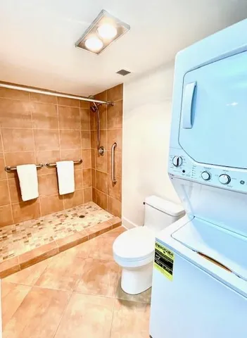 $3,500 | 2100 St Charles Avenue, Unit 3M, New Orleans, LA 70130