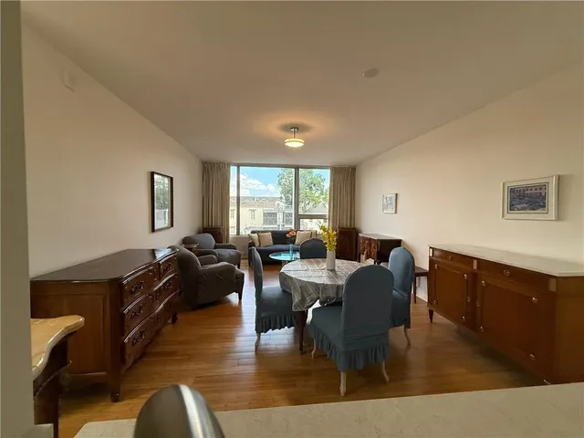 $3,500 | 2100 St Charles Avenue, Unit 3M, New Orleans, LA 70130