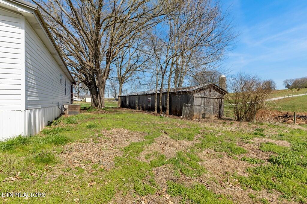1196 Disneyland Road Sparta, TN 38583 - Photo 21 of 23 21