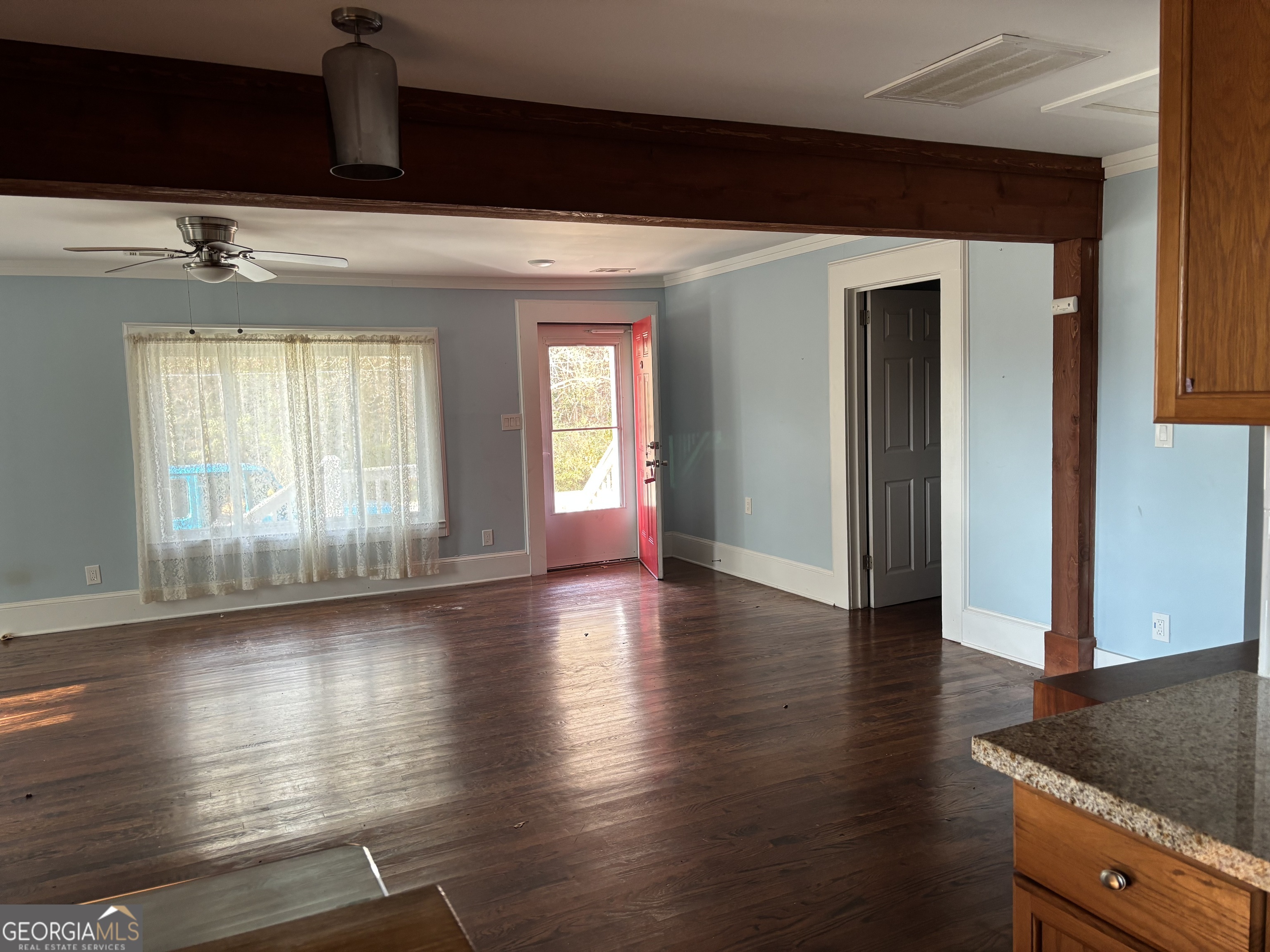 122 Parkertown Road Lavonia, GA 30553 - Photo 4 of 43