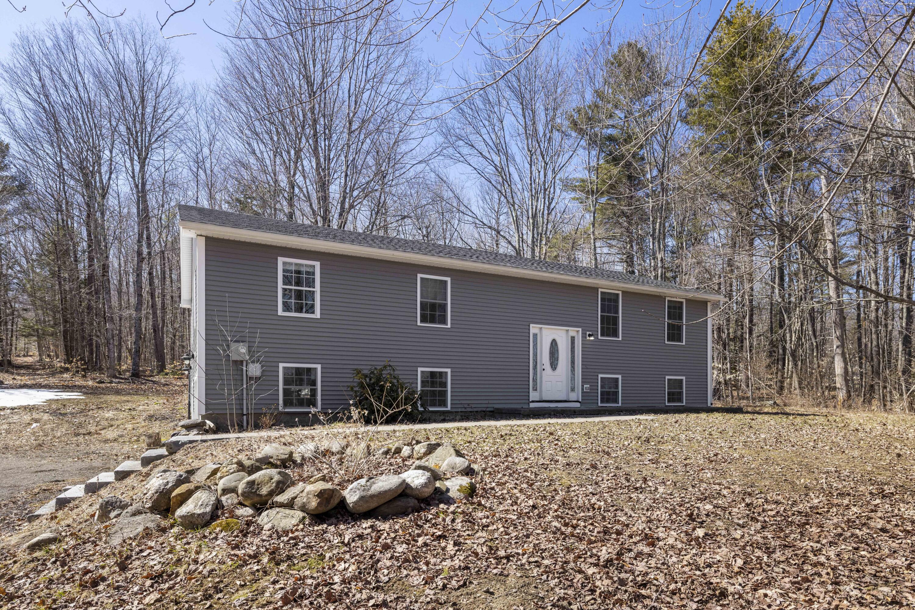 700 Post Road Bowdoinham, ME 04008 - Photo 1 of 18 3G0A4408