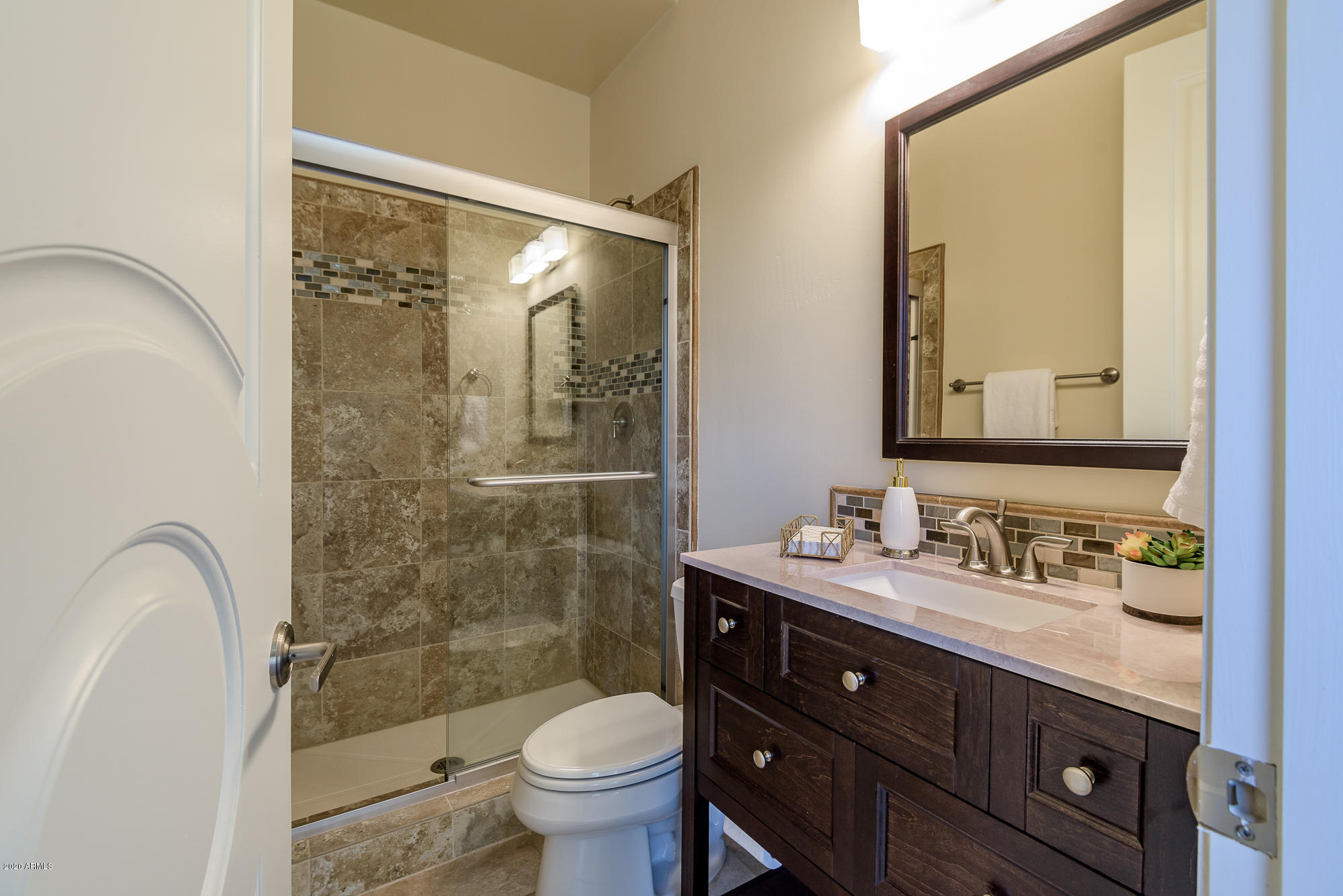 6850 East Stevens Road Cave Creek, AZ 85331 - Photo 26 of 76 Bathroom 3