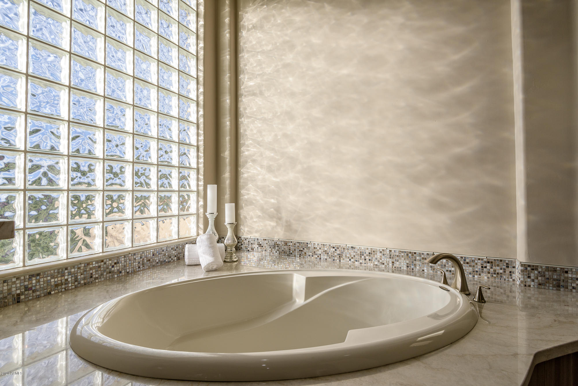 6850 East Stevens Road Cave Creek, AZ 85331 - Photo 51 of 76 Soaking Tub