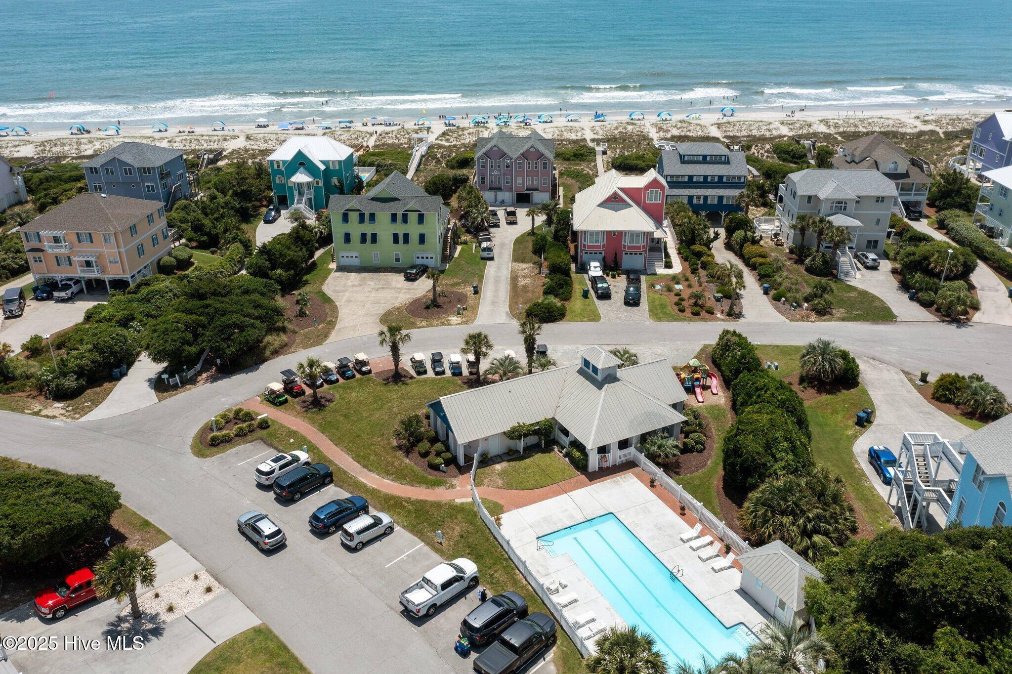 302 Friendship Court Emerald Isle, NC 28594 - Photo 9 of 17 17-web-or-mls-DJI_0833