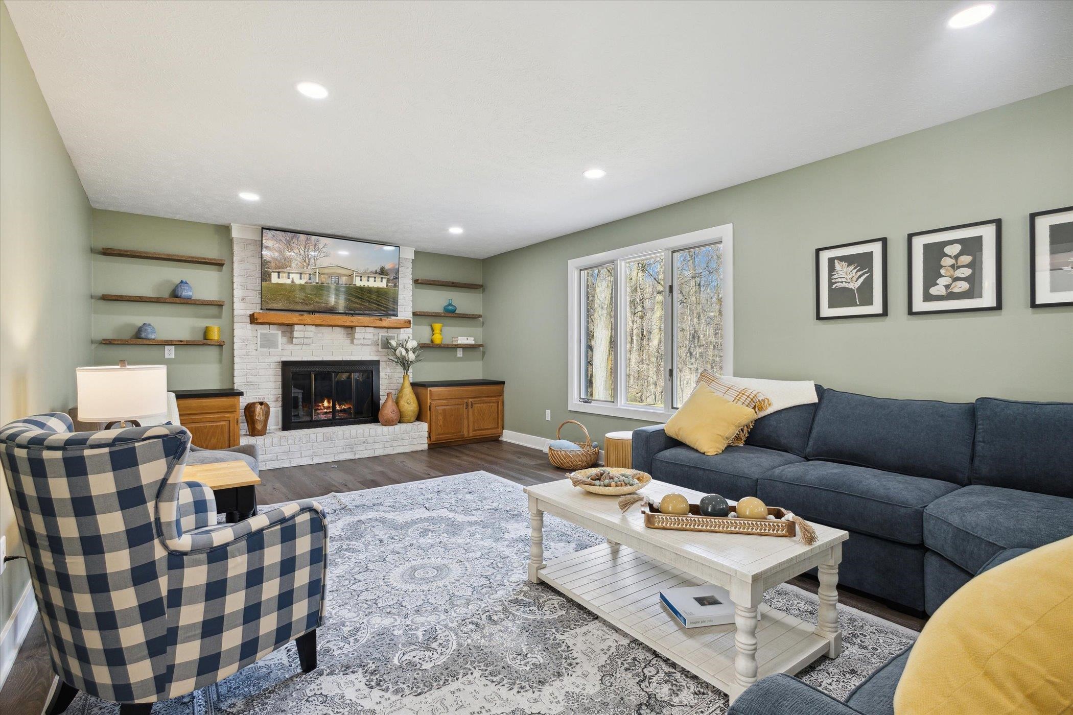944 Handlebar Road Mishawaka, IN 46544 - Photo 11 of 33 Gallery Image 11