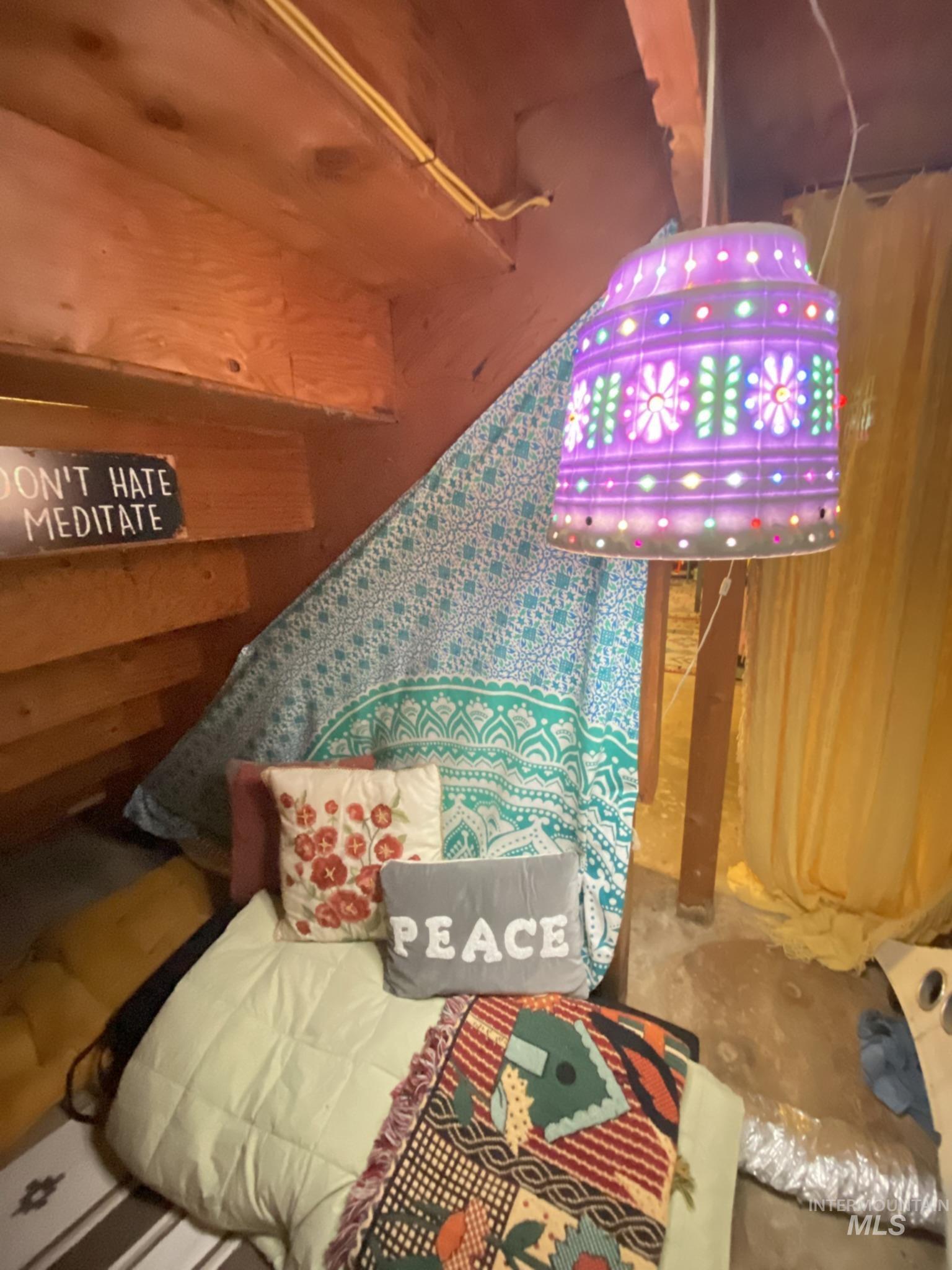 138 Timberline Drive Pierce, ID 83546 - Photo 24 of 28 View of bedroom