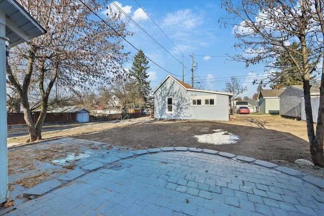 $335,000 | 1430 West Spofford Avenue, Spokane, WA 99205