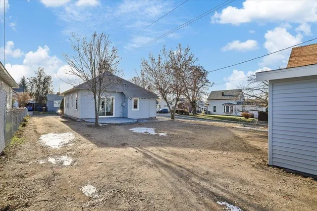 $335,000 | 1430 West Spofford Avenue, Spokane, WA 99205
