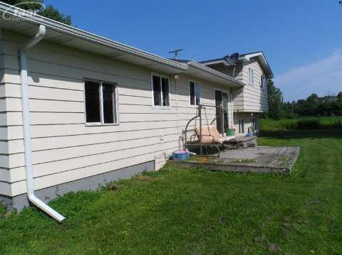 14178 Duffield Road Montrose, MI 48457 - Photo 2 of 8 20416832-1.JPG