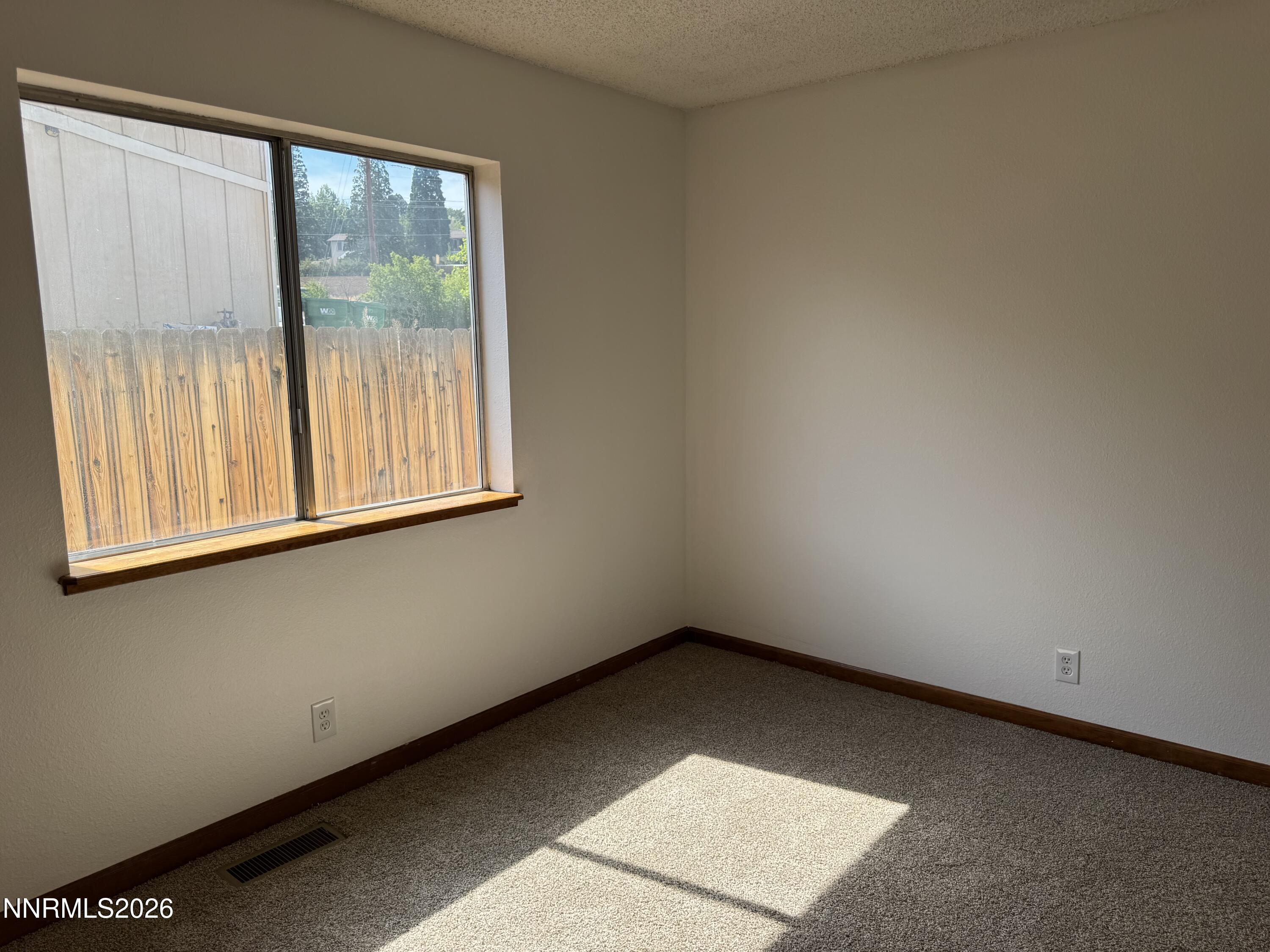 3050 Bryan Street Reno, NV 89503 - Photo 21 of 24 IMG_3921