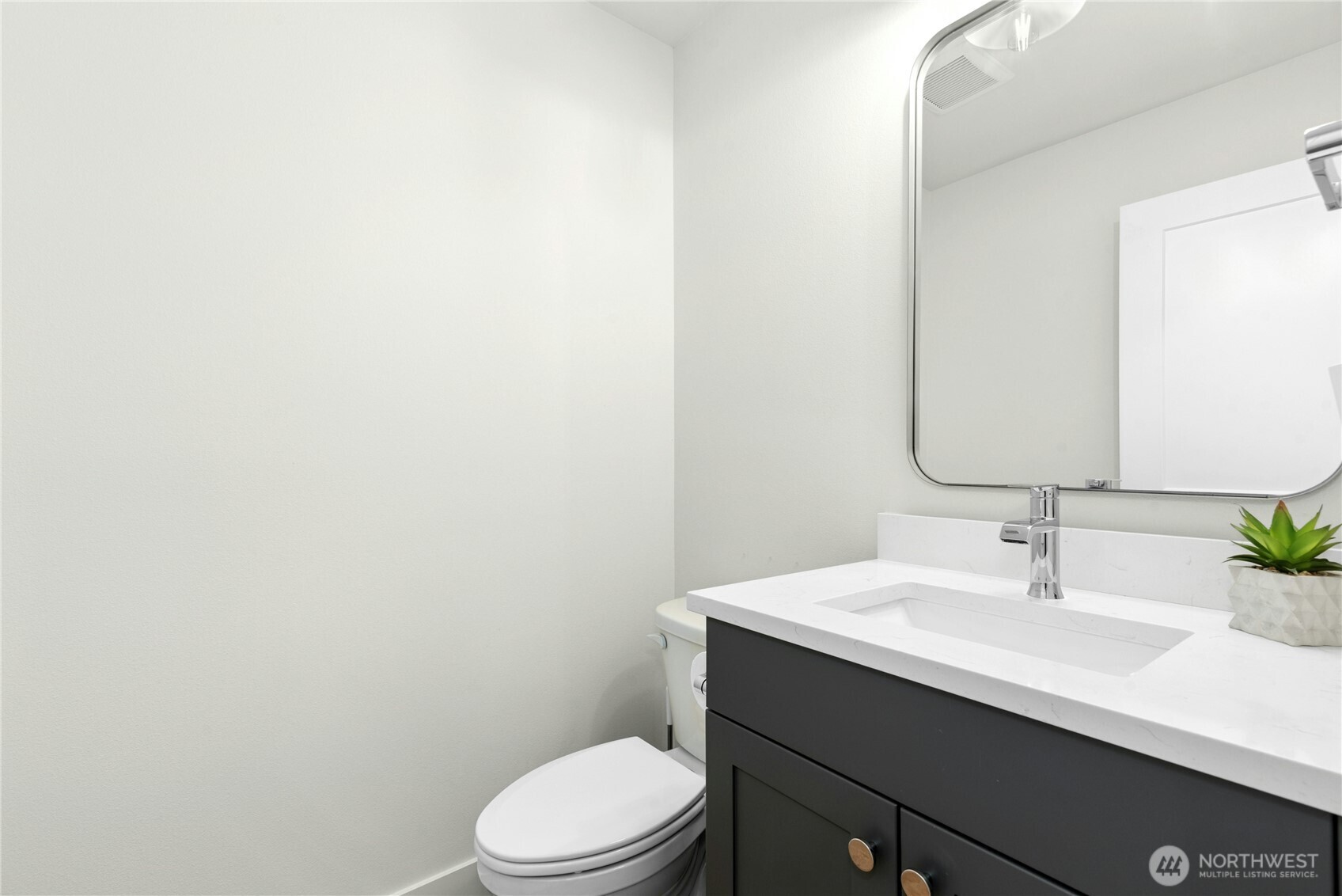 118 171st Place Southwest, Unit B Bothell, WA 98012 - Photo 10 of 29