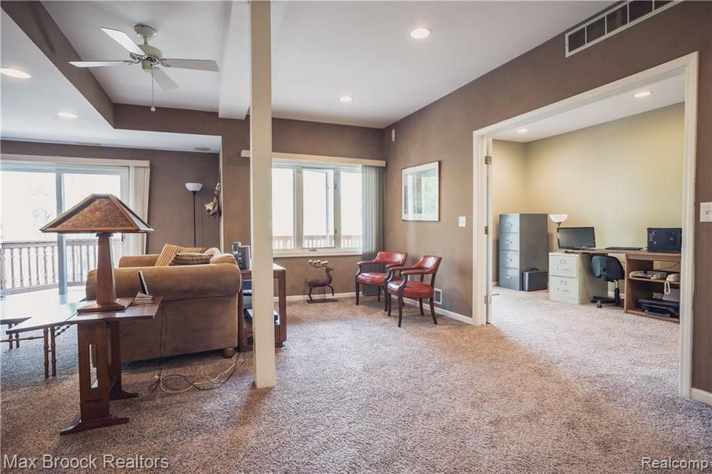 3147 Fairgrove Terrace, Unit 7 Rochester Hills, MI 48309 - Photo 35 of 52