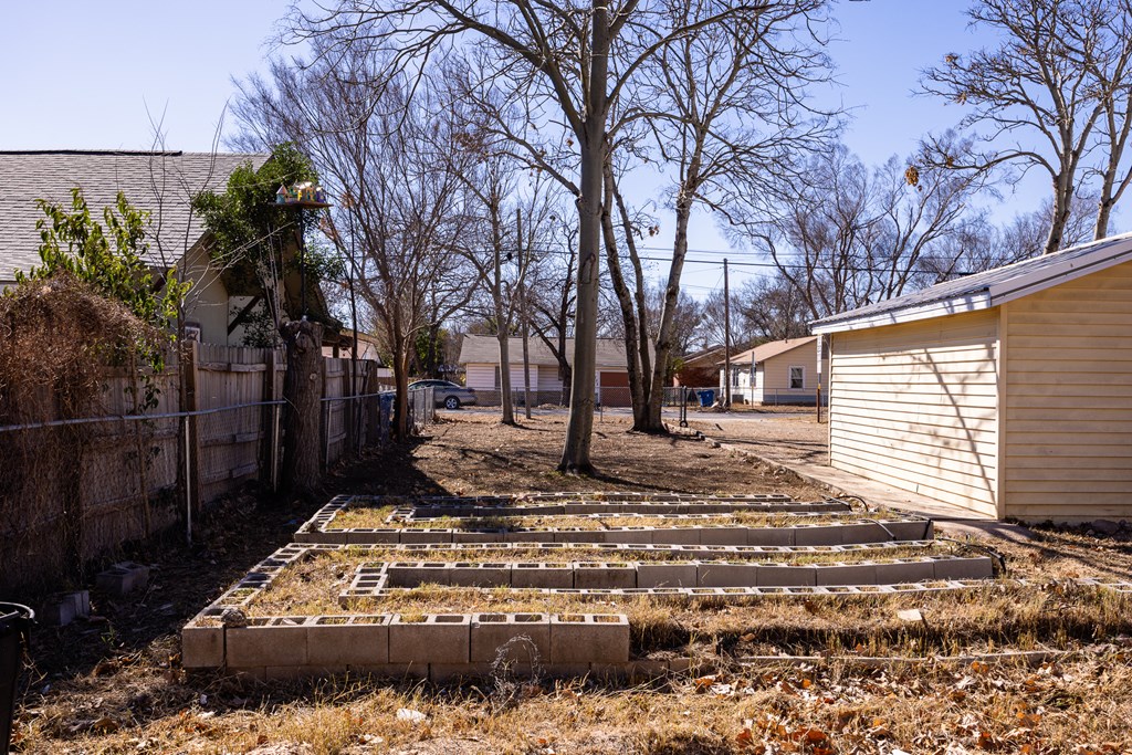 1200 North Street Kerrville, TX 78028 - Photo 25 of 39