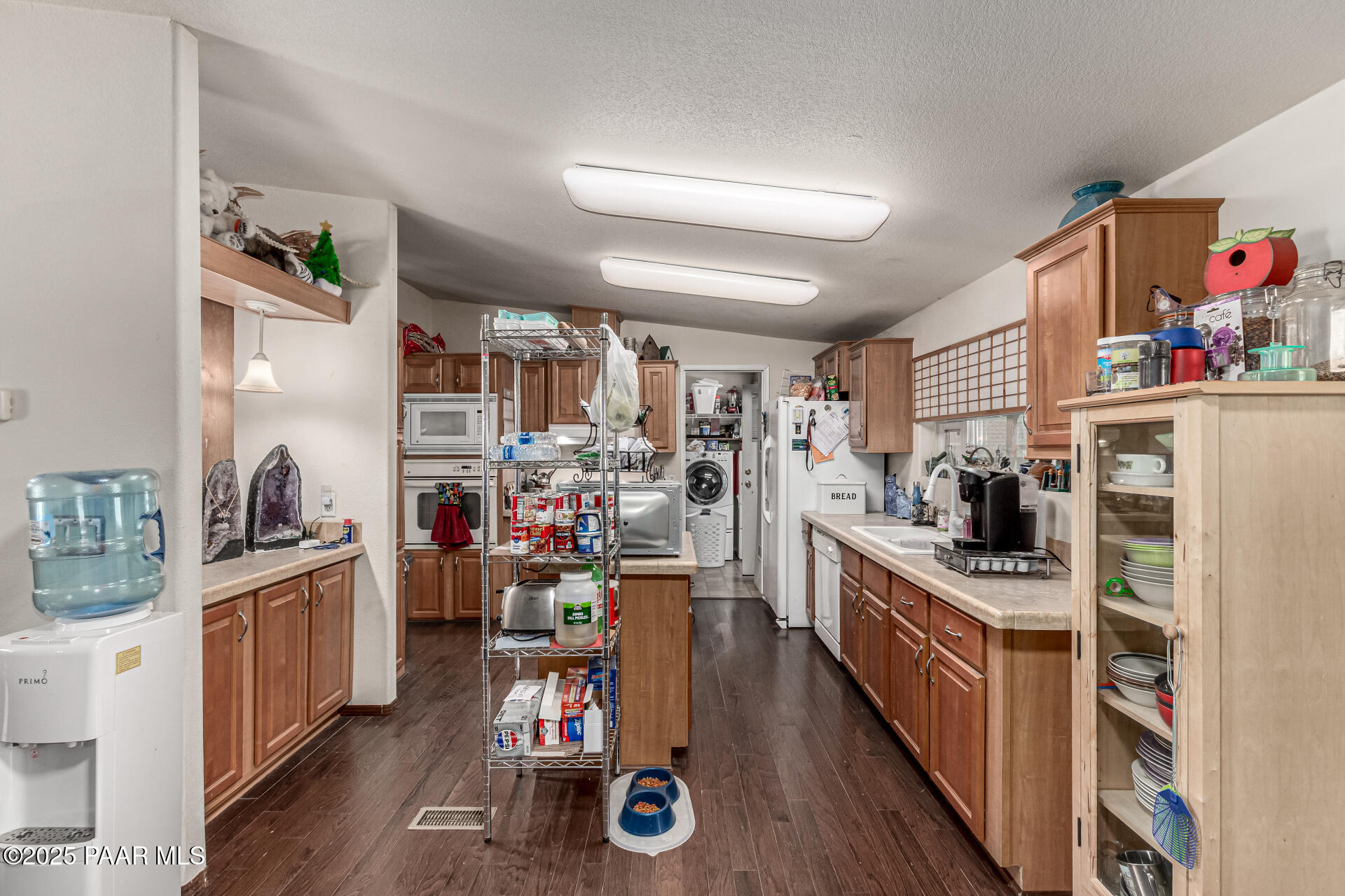 18415 Henry Coe Road Peeples Valley, AZ 86332 - Photo 11 of 41 16 - Henry Coe