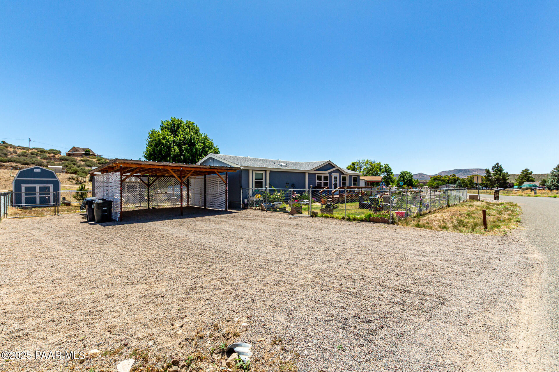 18415 Henry Coe Road Peeples Valley, AZ 86332 - Photo 2 of 41 3 - Henry Coe