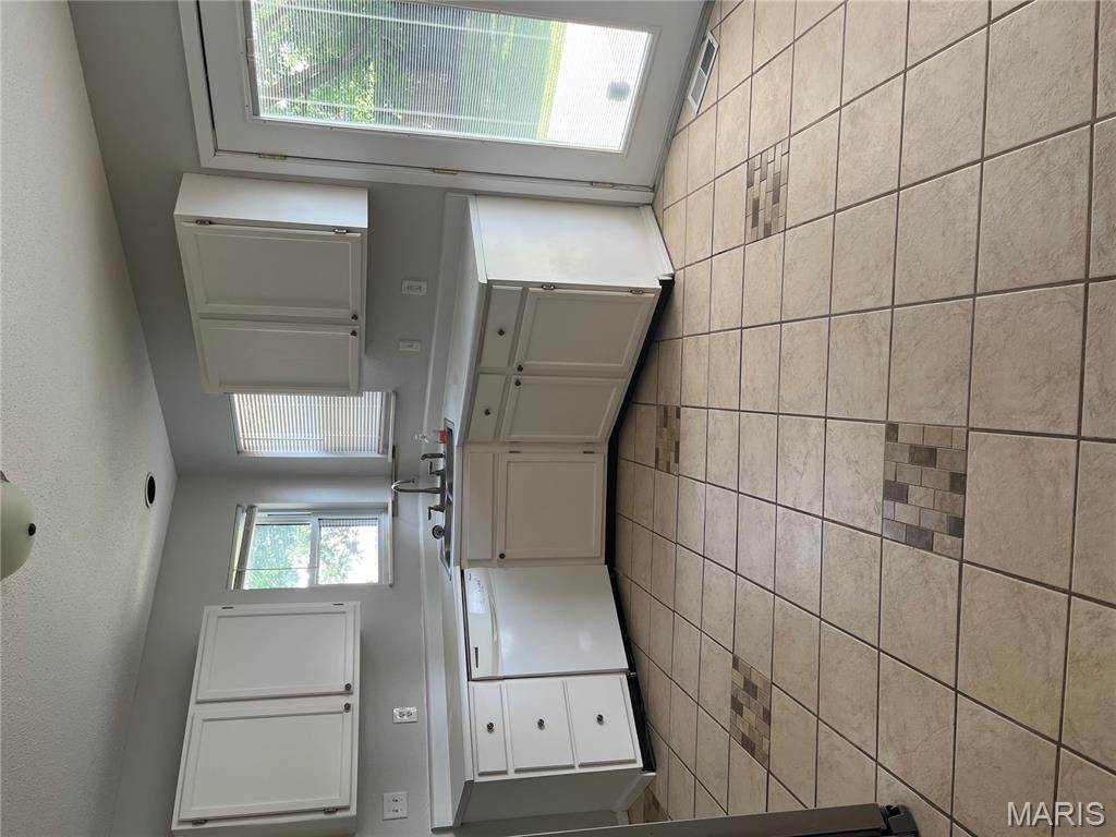810 Misty Valley Road O'Fallon, IL 62269 - Photo 4 of 20 Gallery Image 4
