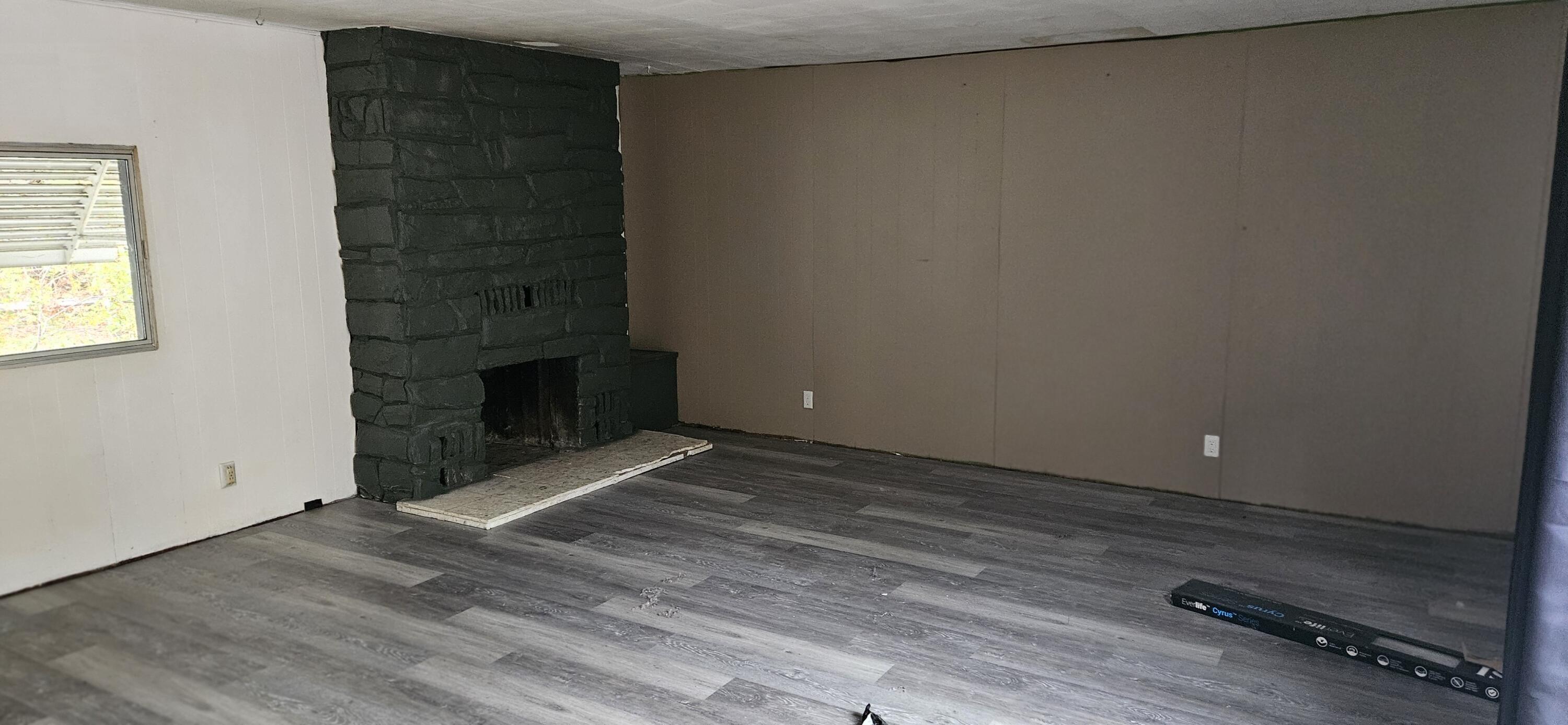 2100 Robinson Road Grants Pass, OR 97527 - Photo 14 of 38 20251004_161403