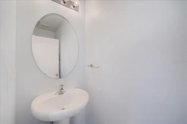$2,400 | 4838 San Palermo Drive, Bradenton, FL 34208