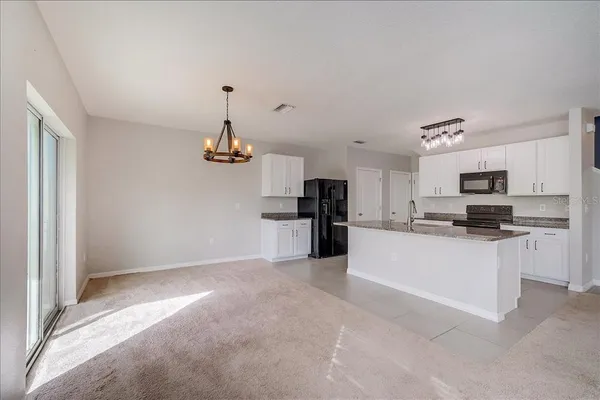 $2,400 | 4838 San Palermo Drive, Bradenton, FL 34208
