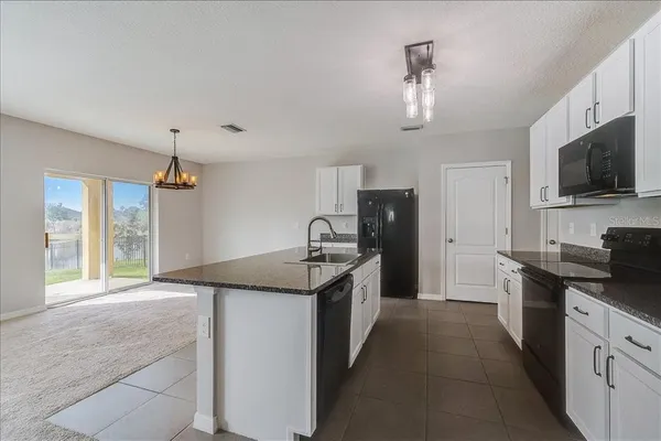 $2,400 | 4838 San Palermo Drive, Bradenton, FL 34208