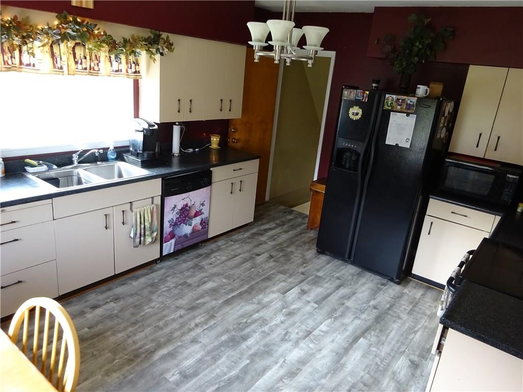 475 Engle Road Industry, PA 15052 - Photo 10 of 14 Kitchen