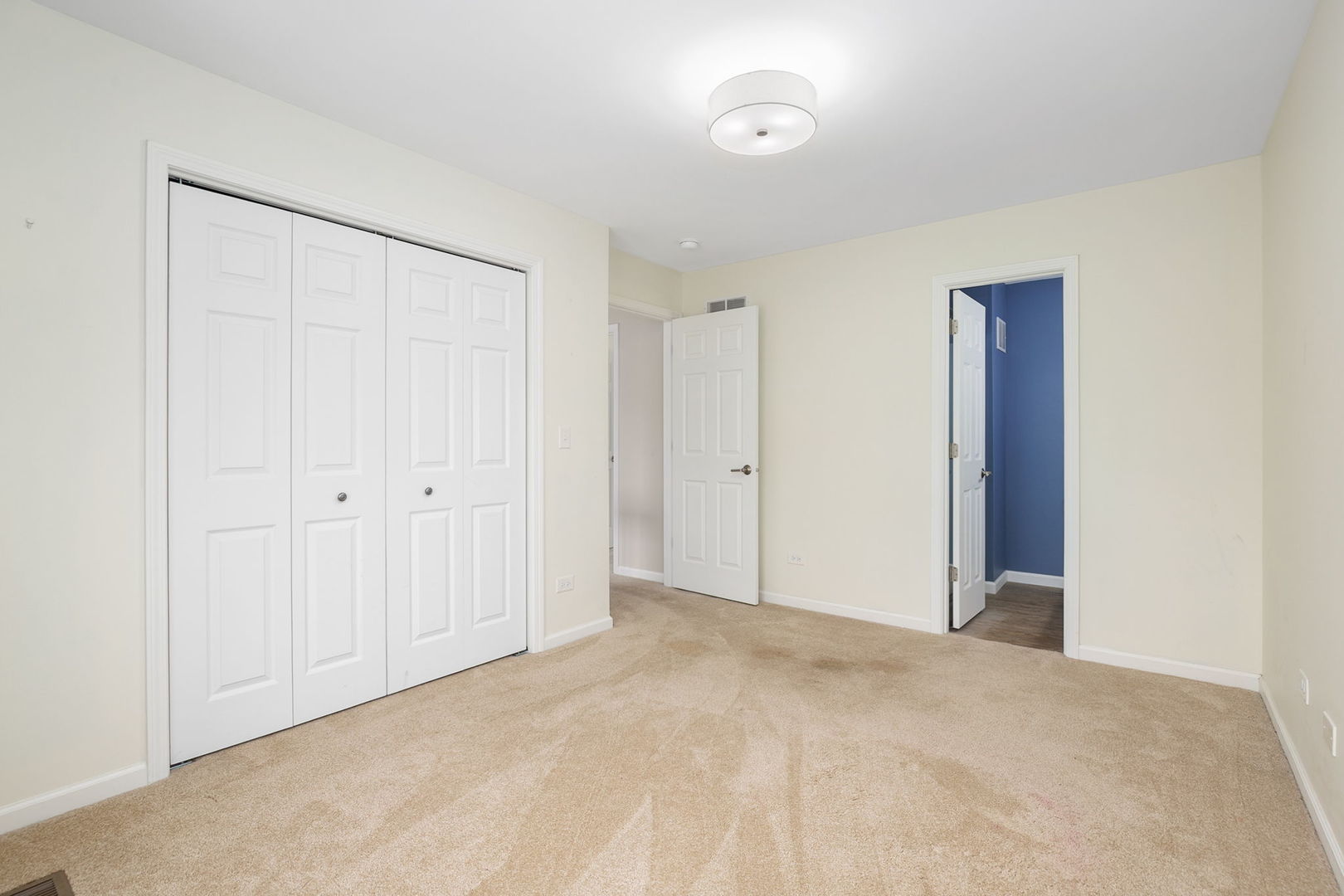 1331 Oak Hill Road Lake Barrington, IL 60010 - Photo 19 of 27